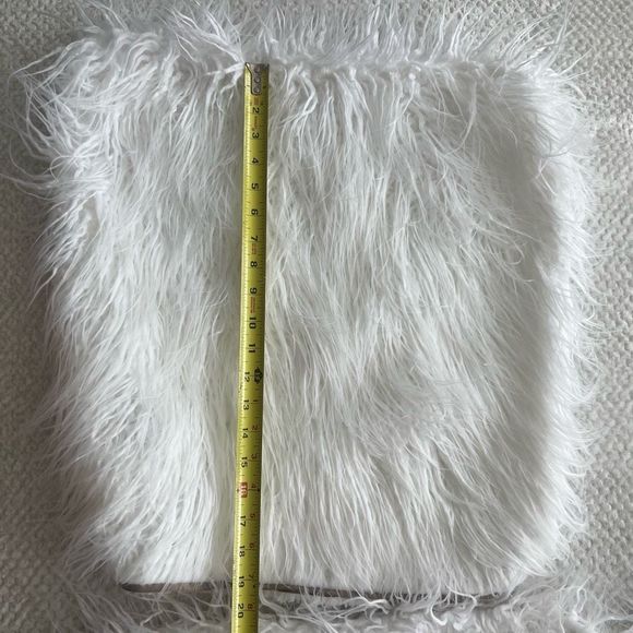 Faux Fur pillow covers (3) - Picture 6 of 8